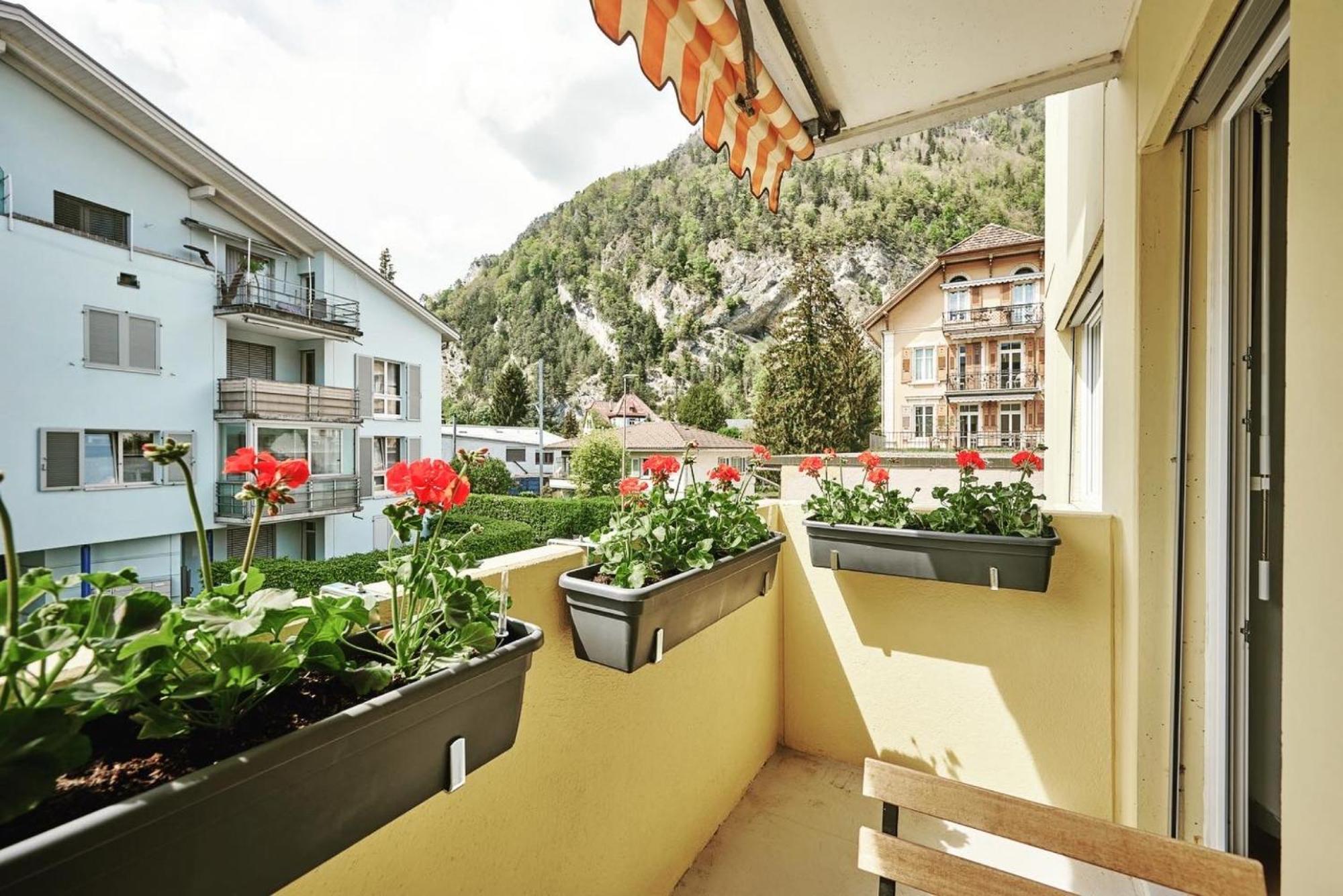 Stay Switzerland Apartments อินเทอร์ลาเคน ภายนอก รูปภาพ
